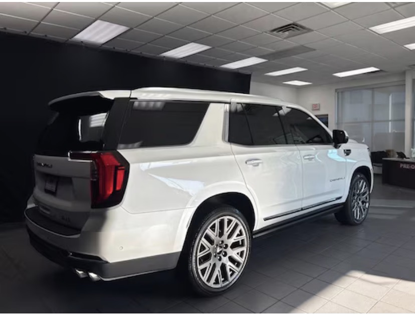 2025 GMC Yukon Denali Ultimate 4WD