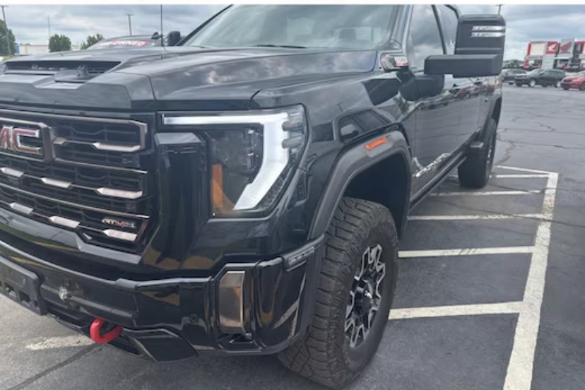 2024 GMC Sierra 2500HD AT4X Duramax